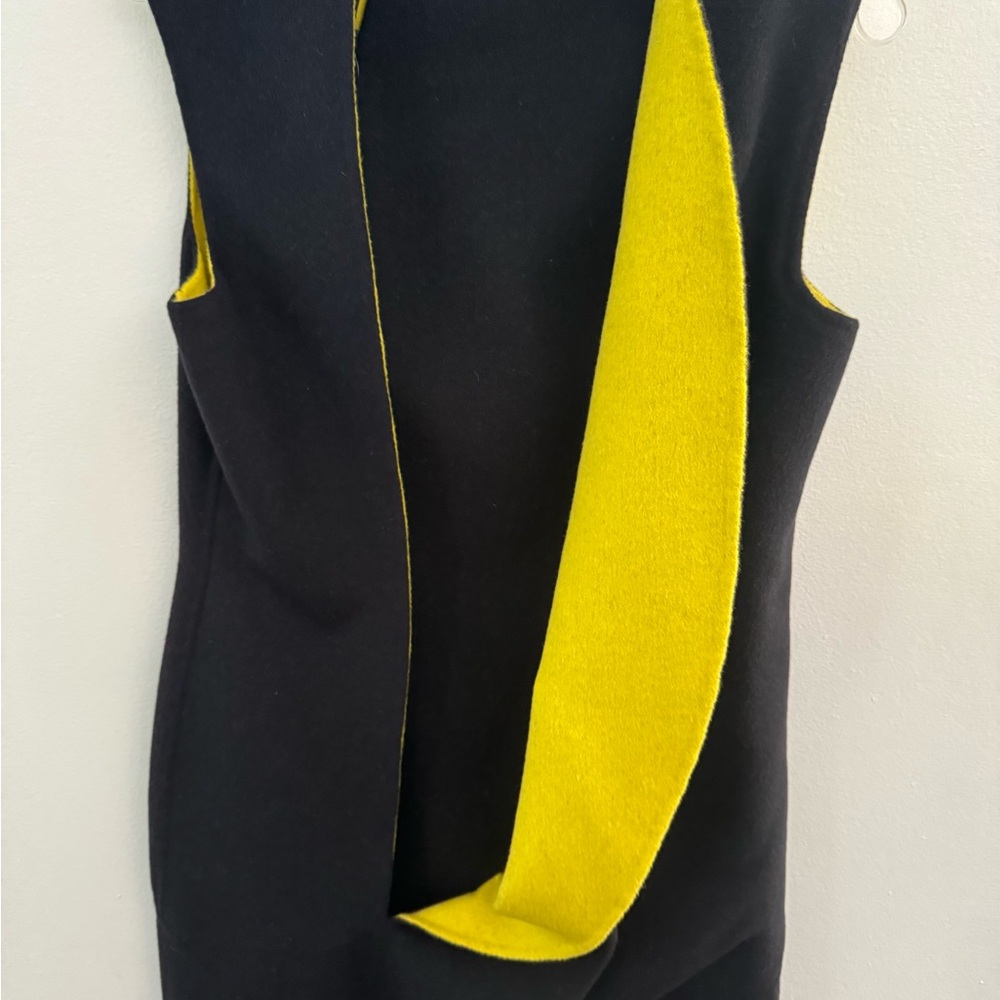 NEW JIL SANDER Wool Navy dress with yellow swooping back detail reversible.